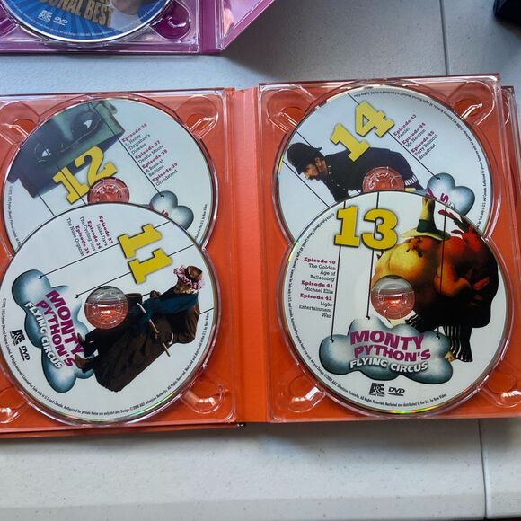 Complete Monty Python's Flying Circus Collector's Edition 21 DVD Set - Picture 16 of 16
